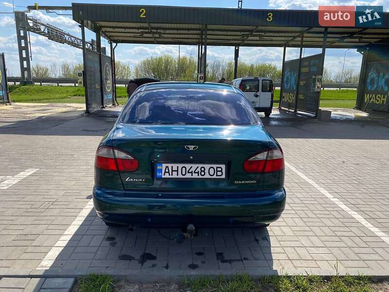 Седан Daewoo Lanos 2004 в Харькове