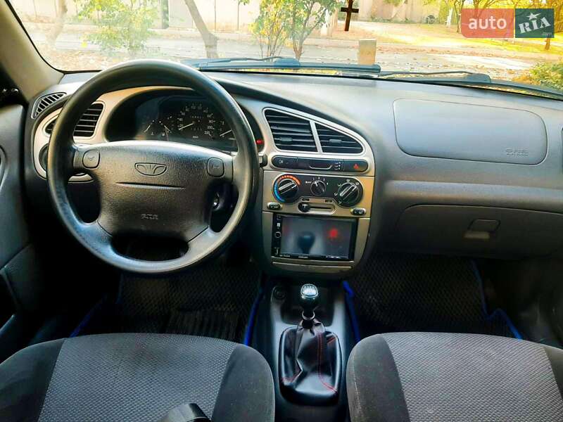 Седан Daewoo Lanos 2003 в Харкові