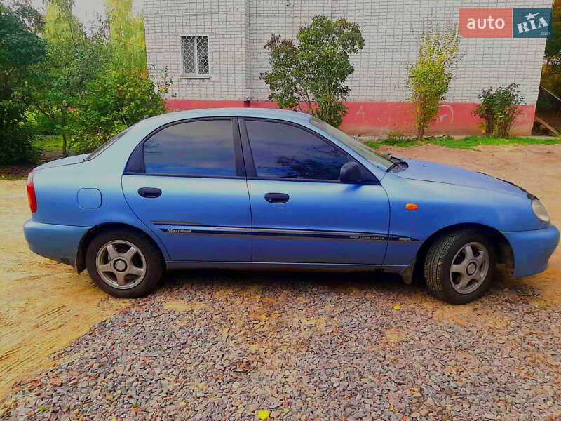 Седан Daewoo Lanos 2003 в Харкові