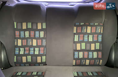 Хетчбек Daewoo Lanos 2003 в  фото 10 Хетчбек Daewoo Lanos 2003 в