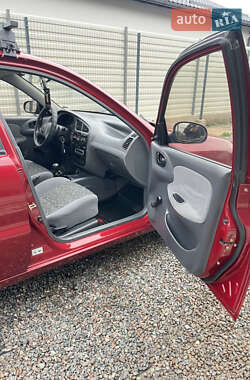 Седан Daewoo Lanos 2006 в 