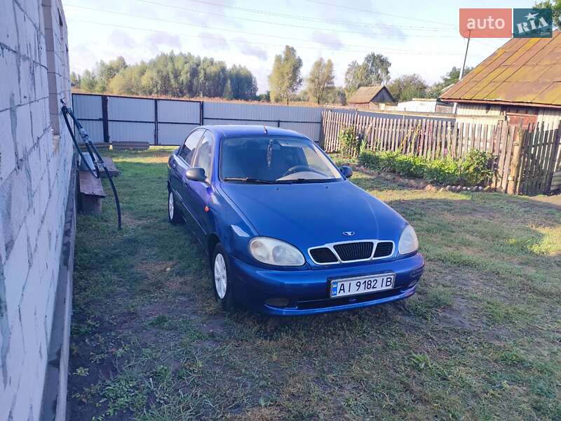 Седан Daewoo Lanos 2005 в Києві