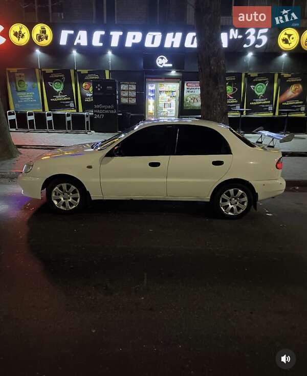 Седан Daewoo Lanos 2008 в Николаеве