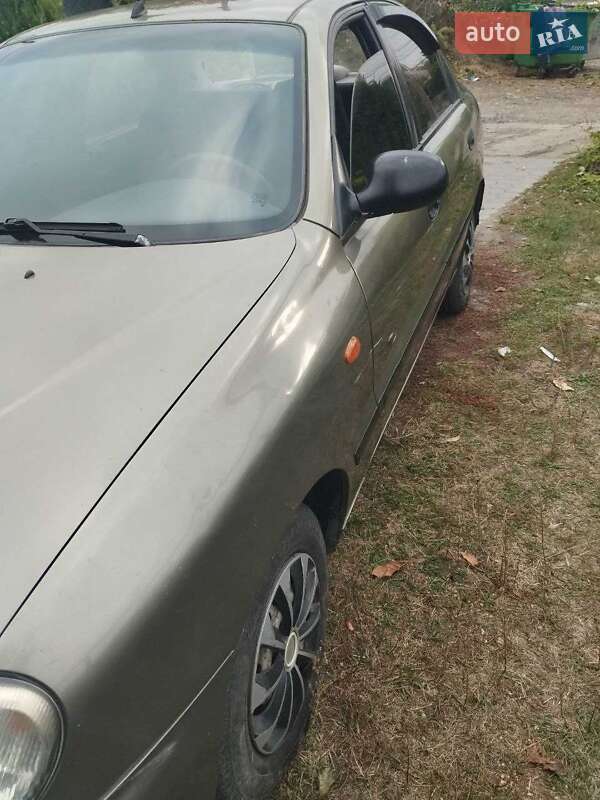 Седан Daewoo Lanos 2003 в Дніпрі фото 4 Седан Daewoo Lanos 2003 в Дніпрі