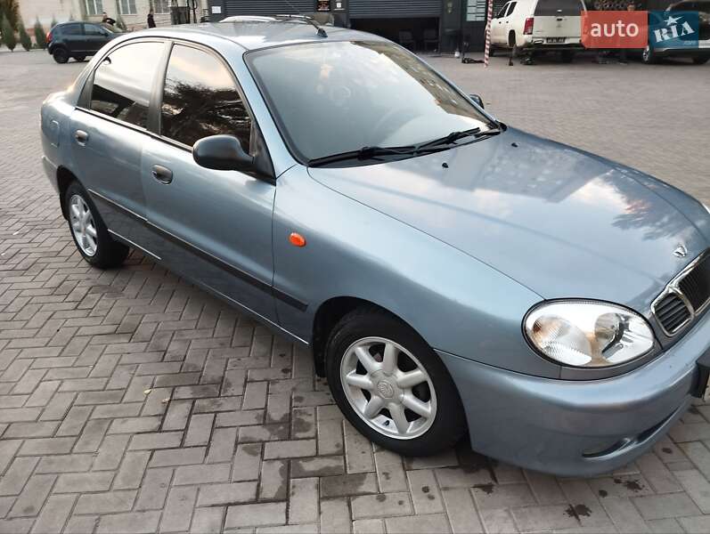 Седан Daewoo Lanos 2008 в Запоріжжі