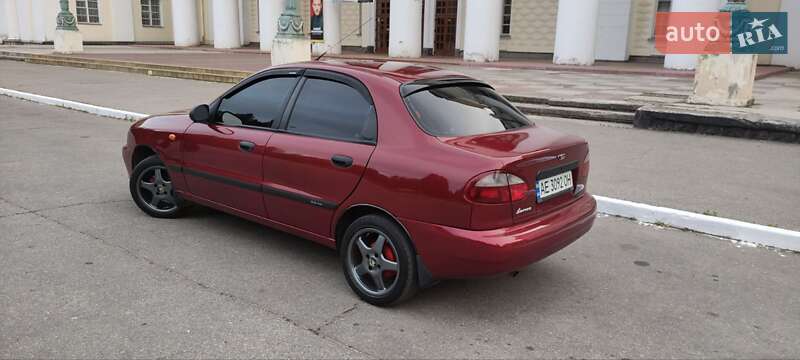 Седан Daewoo Lanos 2005 в Жовтих Водах