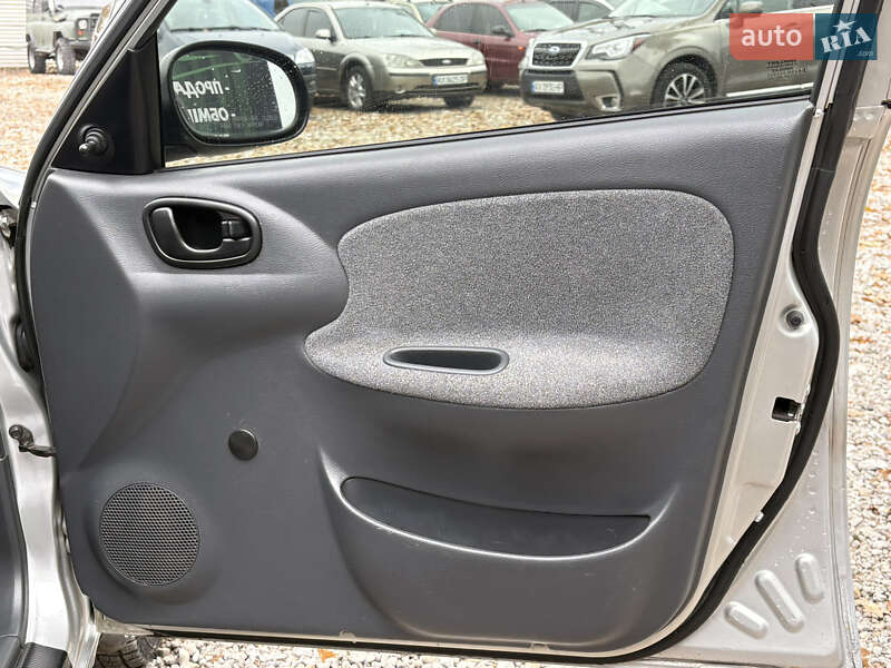 Седан Daewoo Lanos 2007 в Харькове