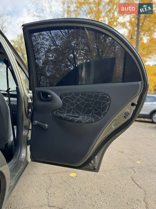 Хэтчбек Daewoo Lanos 2003 в Запорожье