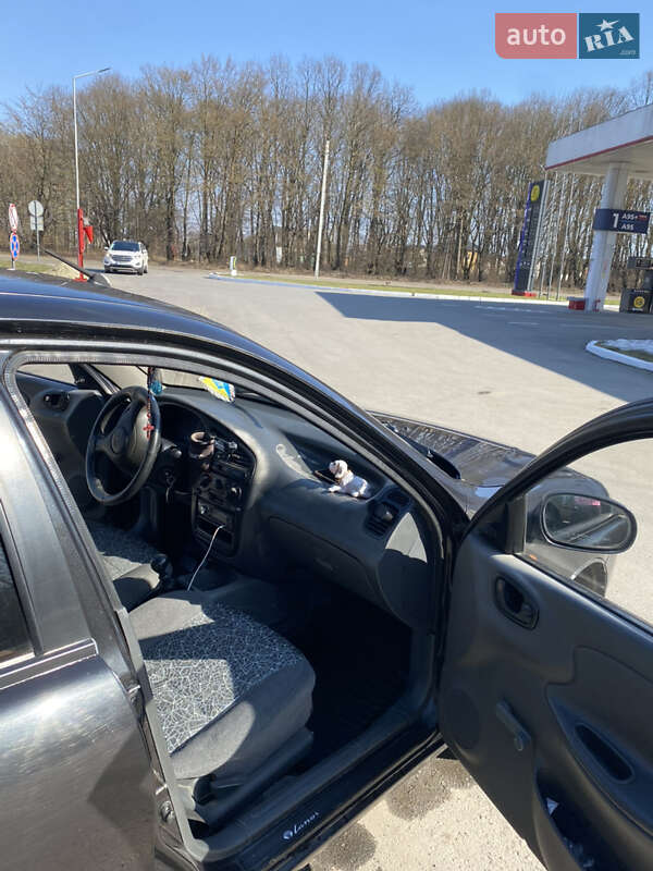 Седан Daewoo Lanos 2008 в Жидачові