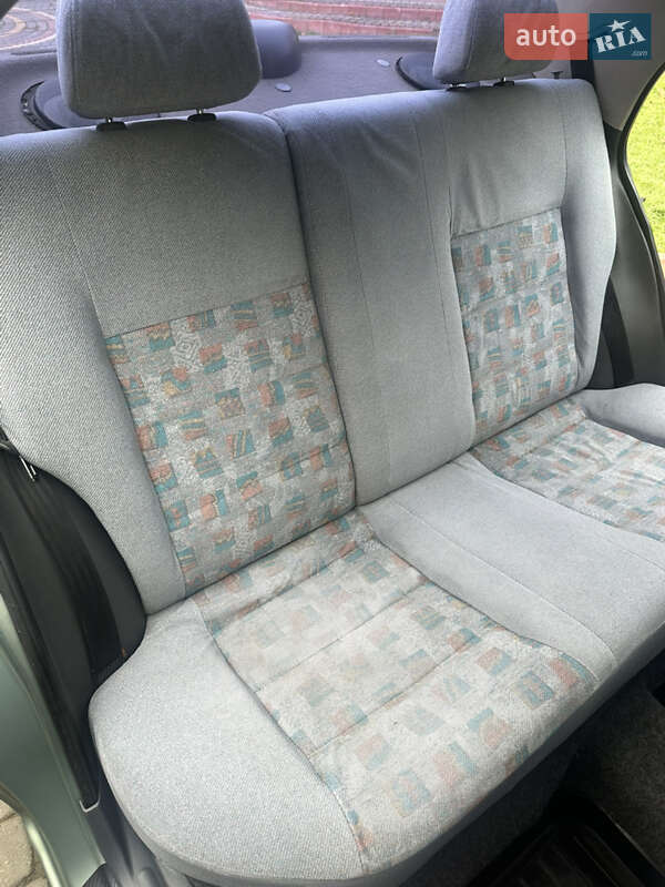 Седан Daewoo Lanos 2009 в Чернівцях фото 24 Седан Daewoo Lanos 2009 в Чернівцях