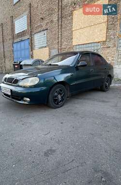 Седан Daewoo Lanos 2001 в Киеве
