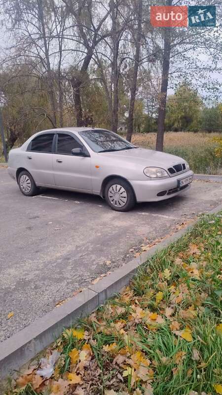 Седан Daewoo Lanos 2007 в Сарнах