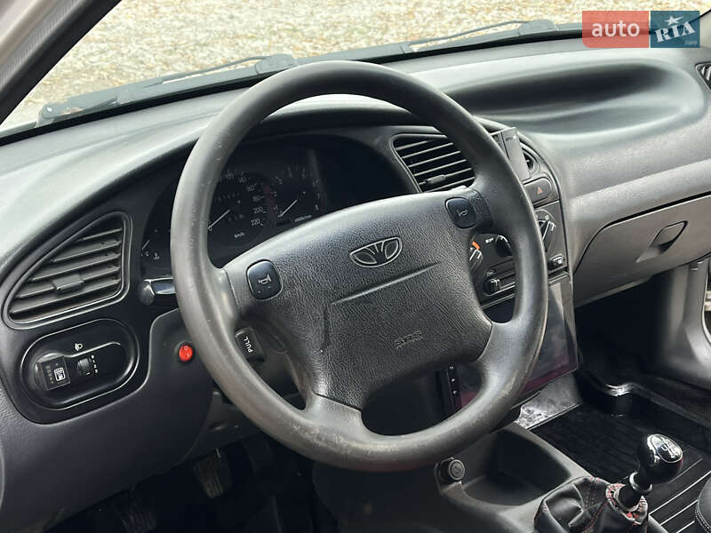 Седан Daewoo Lanos 2004 в Харкові фото 10 Седан Daewoo Lanos 2004 в Харкові