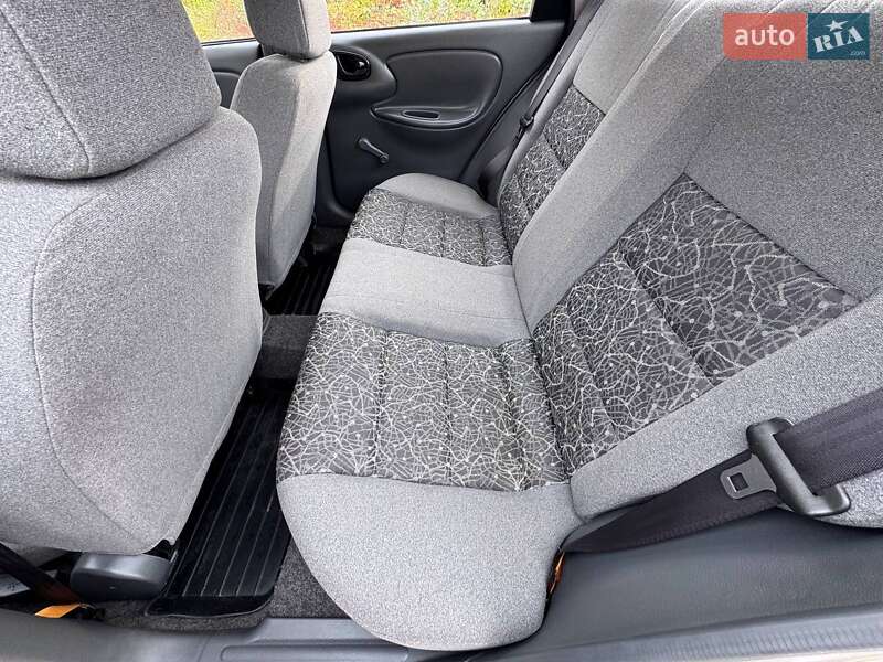 Седан Daewoo Lanos 2008 в Запорожье