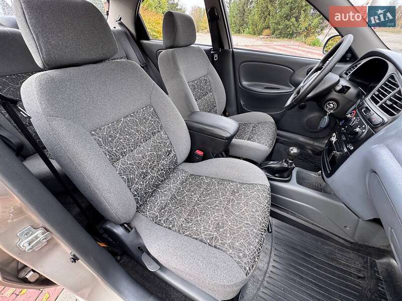 Седан Daewoo Lanos 2008 в Запорожье