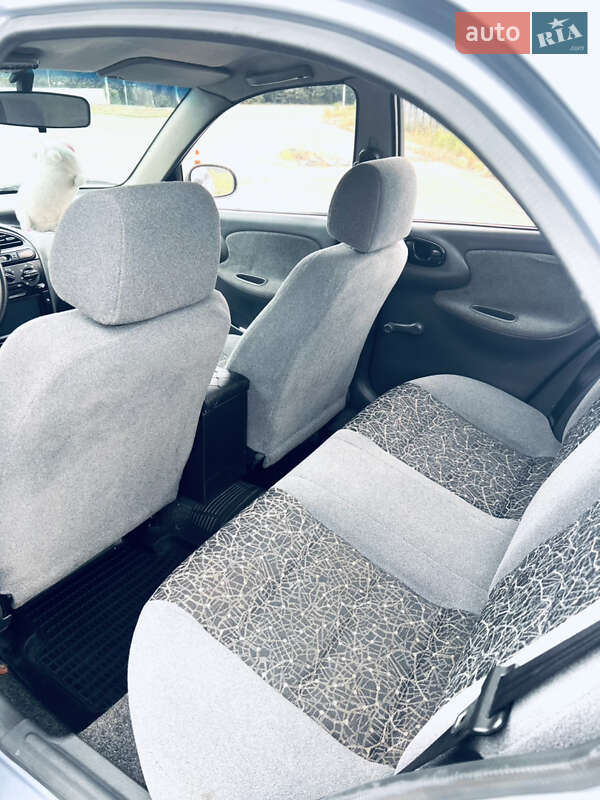 Седан Daewoo Lanos 2008 в Києві