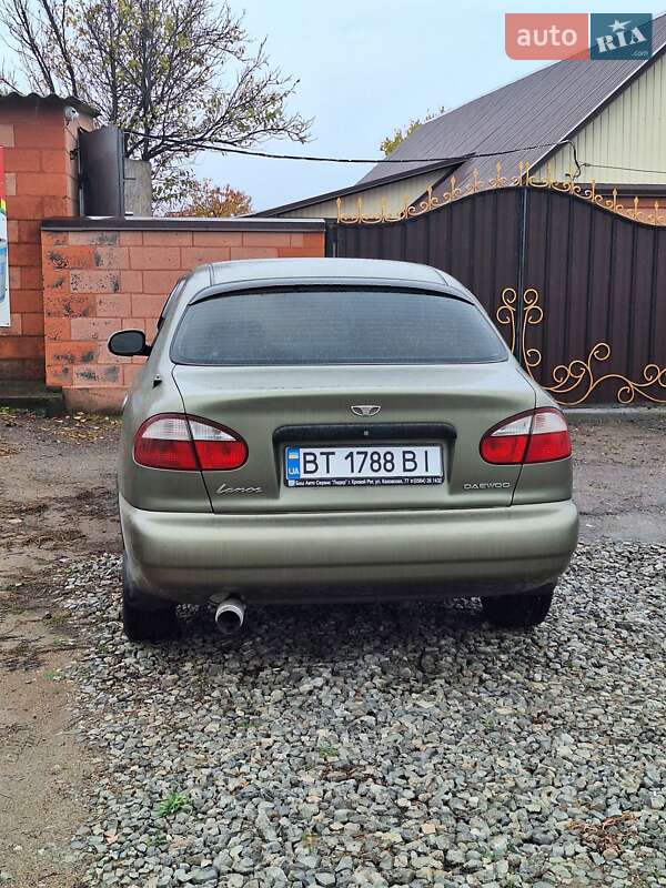 Седан Daewoo Lanos 2002 в Высокополье