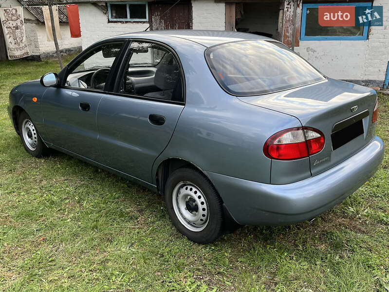 Седан Daewoo Lanos 2008 в Миргороде