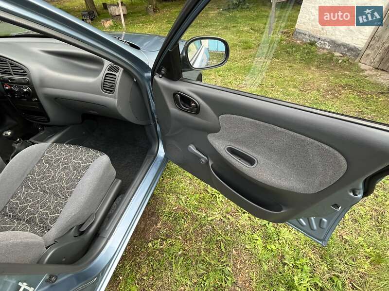 Седан Daewoo Lanos 2008 в Миргороде