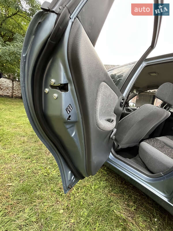 Седан Daewoo Lanos 2008 в Миргороде