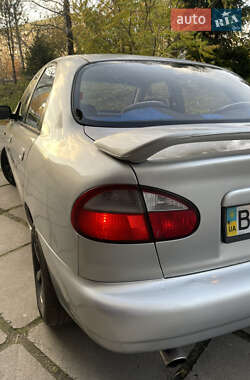 Седан Daewoo Lanos 2002 в Львові