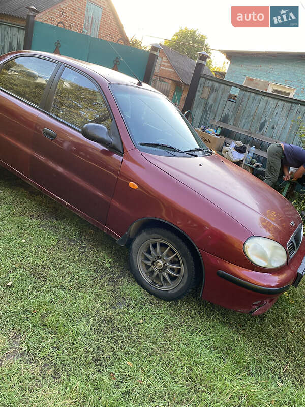 Седан Daewoo Lanos 2006 в Коломаке