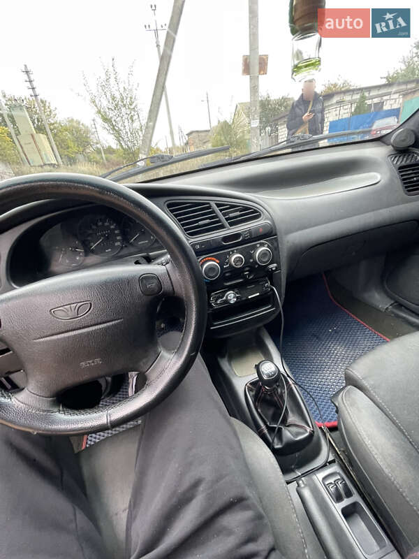 Седан Daewoo Lanos 1998 в Запорожье
