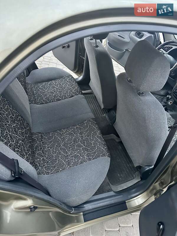 Седан Daewoo Lanos 2005 в Теплику фото 26 Седан Daewoo Lanos 2005 в Теплику