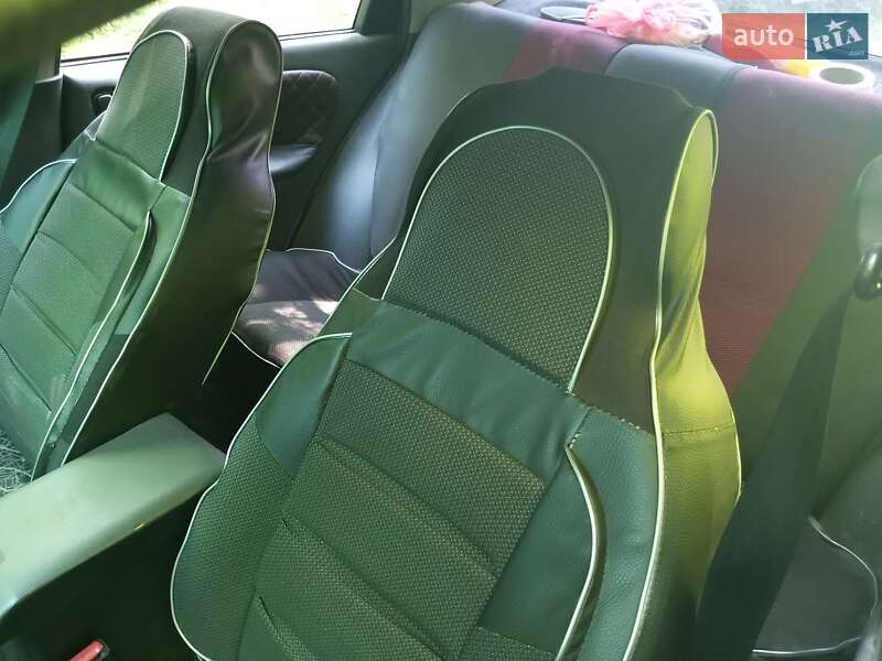 Седан Daewoo Lanos 2006 в Житомире