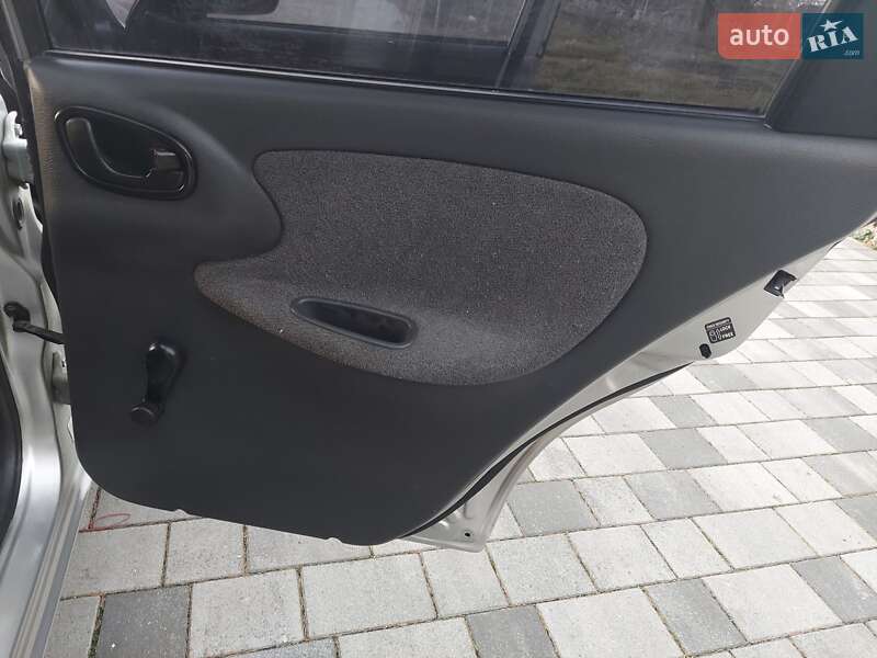 Седан Daewoo Lanos 2007 в Староконстантинове