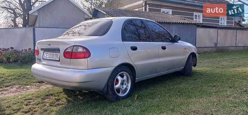 Седан Daewoo Lanos 2005 в Чернівцях
