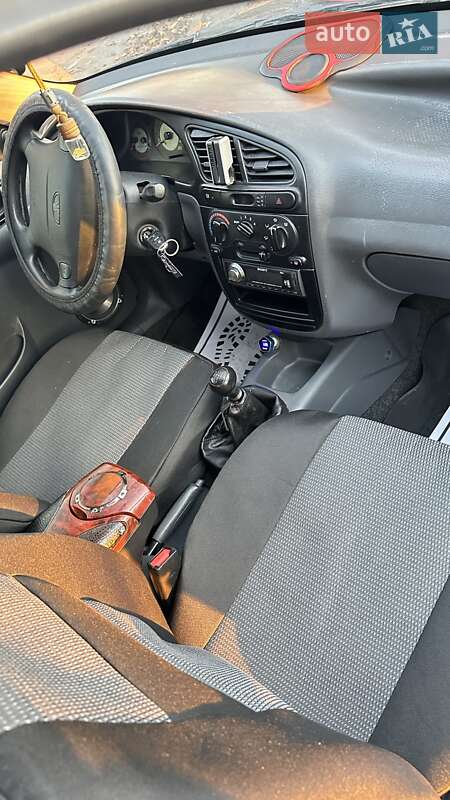 Седан Daewoo Lanos 2006 в Бару