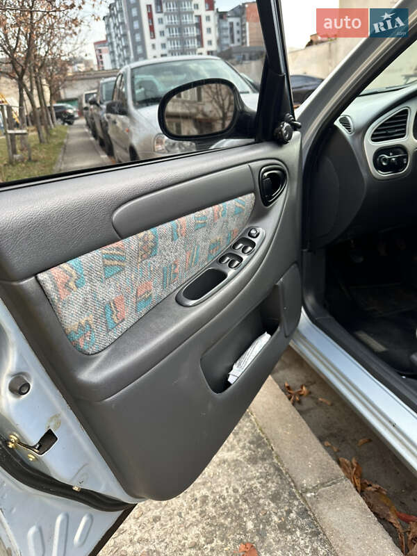 Седан Daewoo Lanos 2005 в Ивано-Франковске