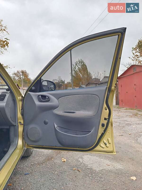 Седан Daewoo Lanos 2007 в Кременчуге