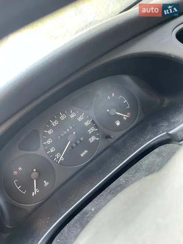 Daewoo Lanos 2003