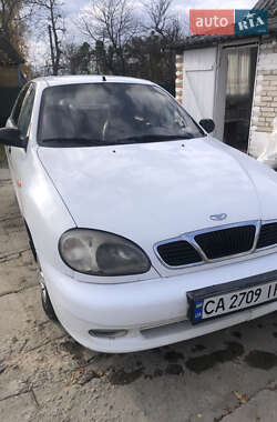 Седан Daewoo Lanos 2004 в Луцке
