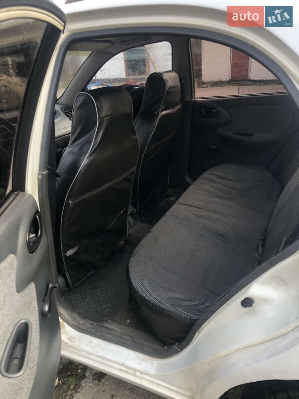 Седан Daewoo Lanos 2004 в Горохові фото 6 Седан Daewoo Lanos 2004 в Горохові