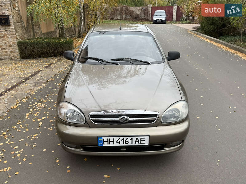 Седан Daewoo Lanos 2011 в Одессе