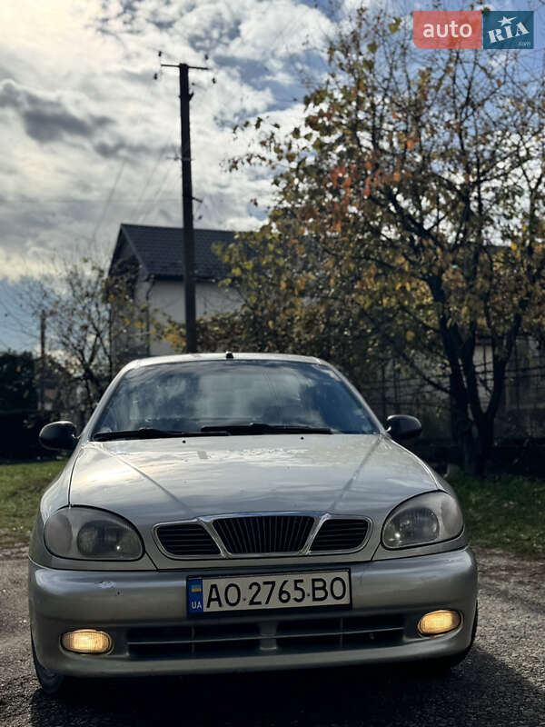 Седан Daewoo Lanos 2004 в Виноградове