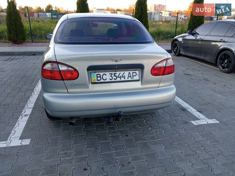 Седан Daewoo Lanos 2008 в Стрые