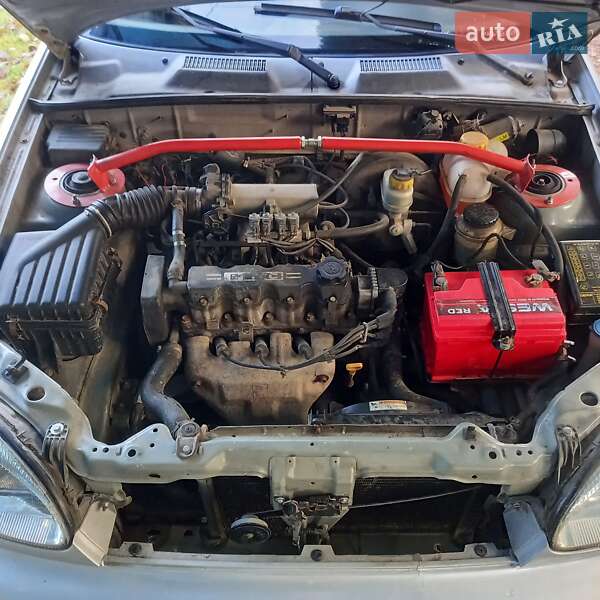 Седан Daewoo Lanos 2003 в Львові фото 19 Седан Daewoo Lanos 2003 в Львові