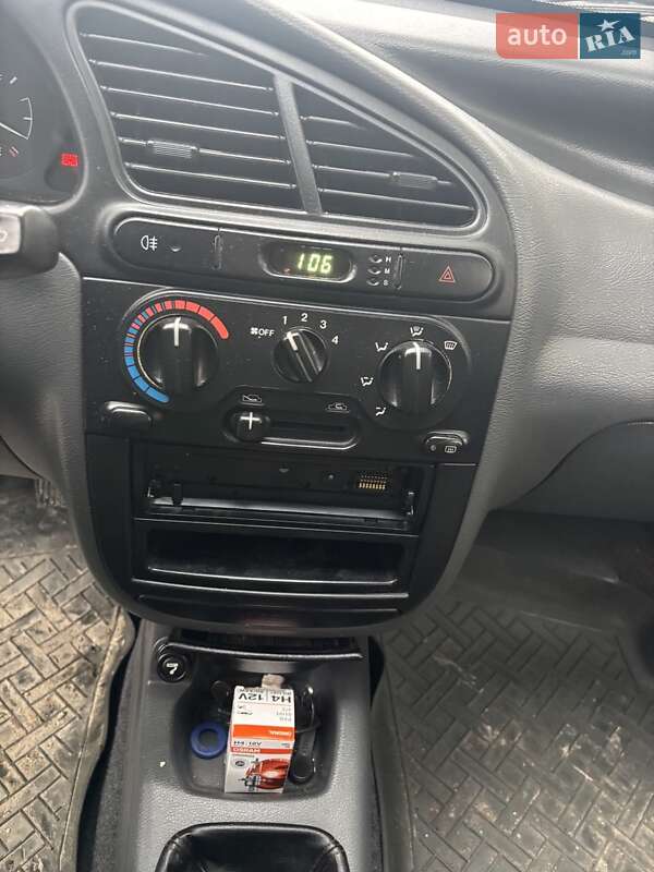 Седан Daewoo Lanos 2004 в Києві фото 6 Седан Daewoo Lanos 2004 в Києві