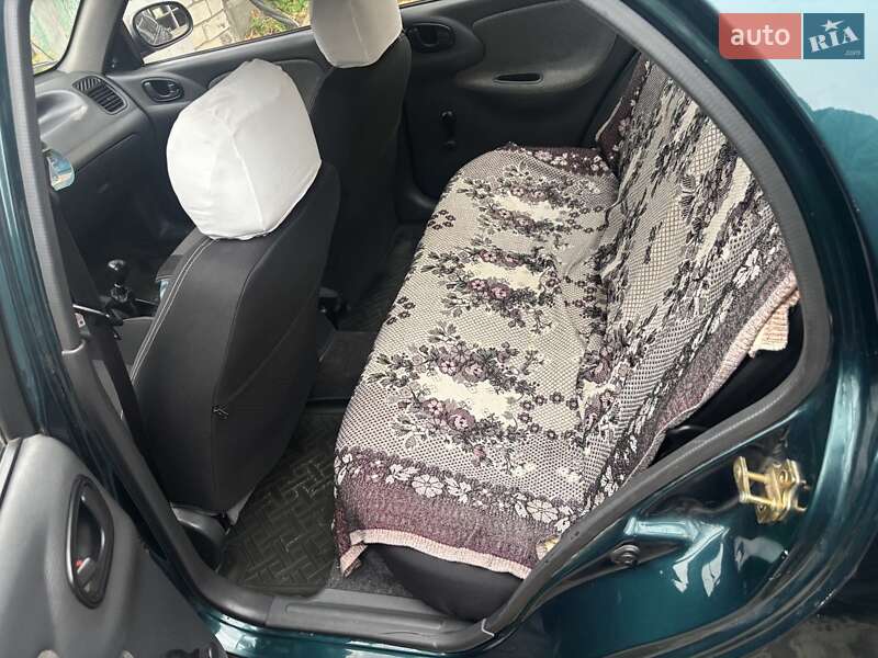 Седан Daewoo Lanos 2004 в Києві фото 9 Седан Daewoo Lanos 2004 в Києві