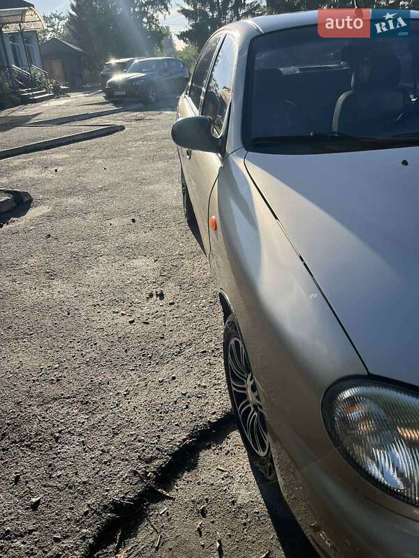 Седан Daewoo Lanos 2004 в Любарі