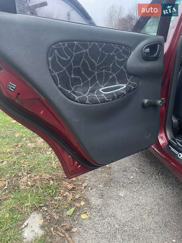 Седан Daewoo Lanos 2004 в Черкасах фото 6 Седан Daewoo Lanos 2004 в Черкасах