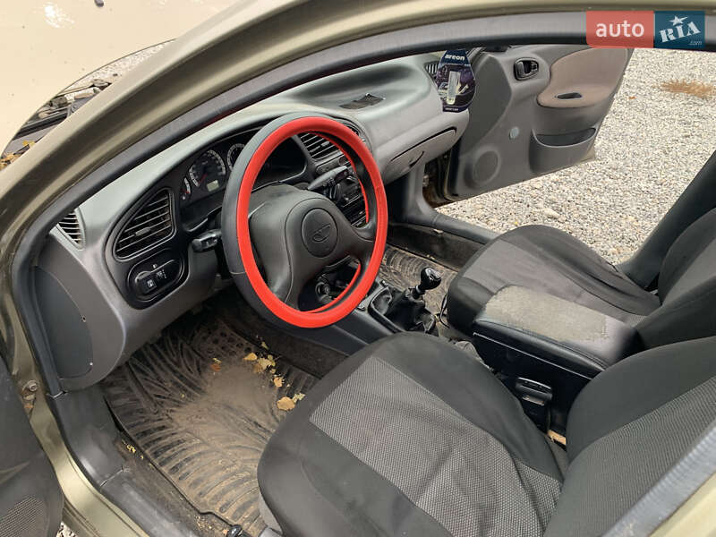 Седан Daewoo Lanos 2006 в Днепре