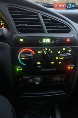 Седан Daewoo Lanos 2004 в Харькове