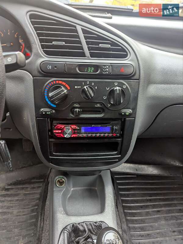 Седан Daewoo Lanos 2008 в Миколаєві