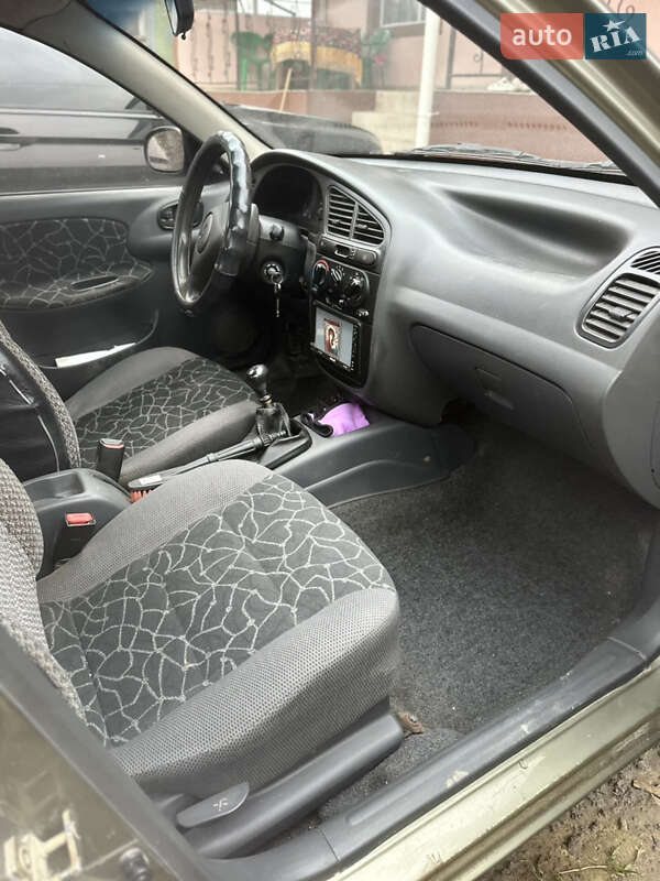 Седан Daewoo Lanos 2004 в Вінниці
