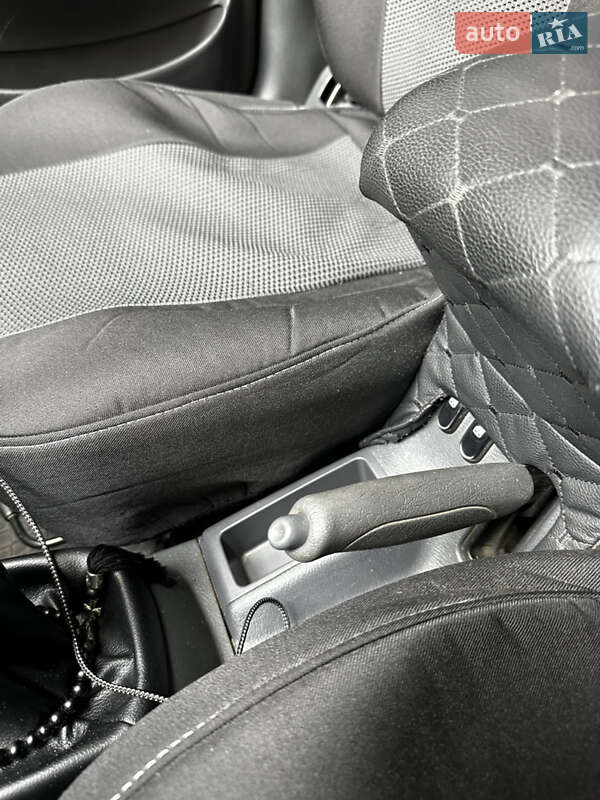 Седан Daewoo Lanos 2007 в Дніпрі